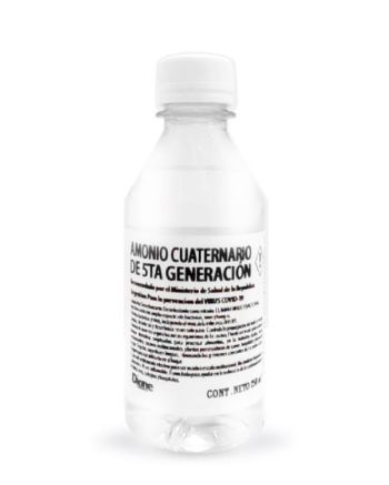 Limpiador con amonio cuaternario Desinfectante Multisuperficies x 1/4 LT Concentrado para 20 lts